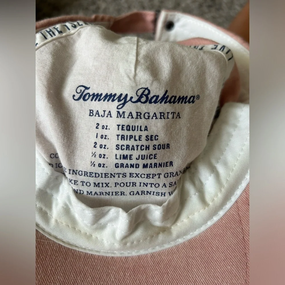 Tommy Bahama women’s rose colored denim adjustable hat - Picture 6 of 7